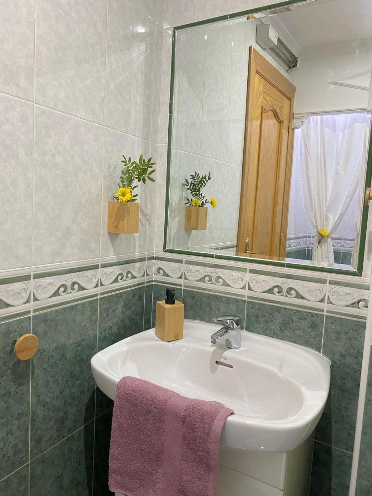 Apartamento Home Stagging New Life Granada Bagian luar foto